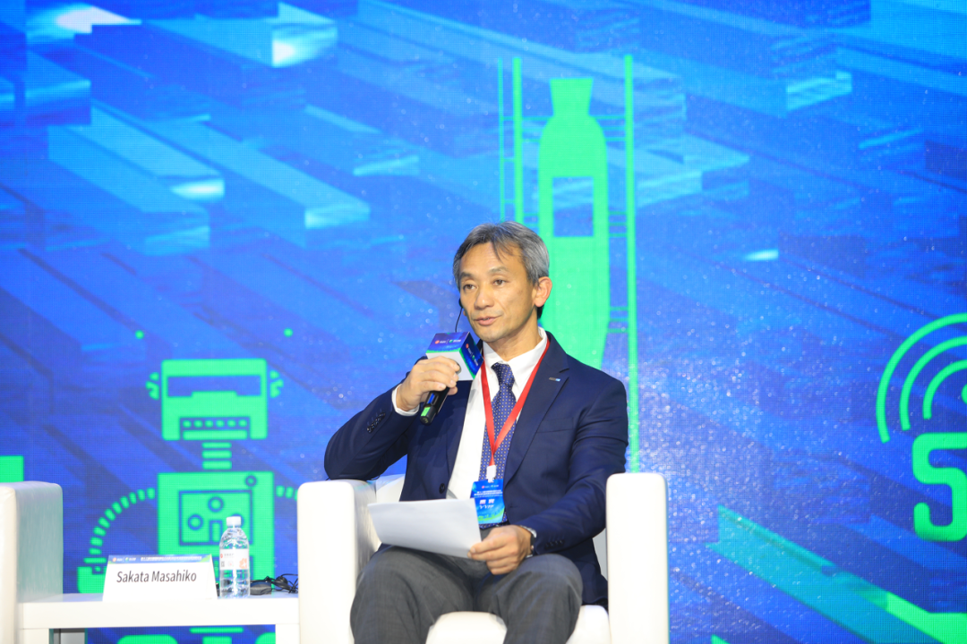 TMEIC集团副总裁坂田昌彦出席“钢铁绿色低碳转型的技术路径”圆桌论坛